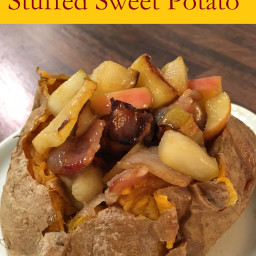 Apple Pear & Bacon Stuffed Sweet Potatoes