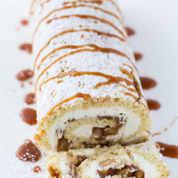 Apple Pie Cake Roll with Mascarpone Filling