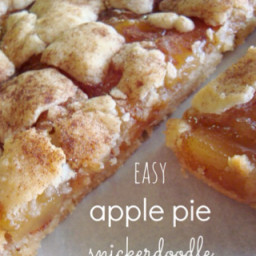 Apple Pie Sinckerdoodle Cookie Bars