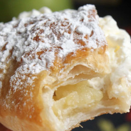 Apple turnover recipe (with or without fresh cream)! YUM!