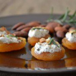 Apricot Goat Cheese Canapés