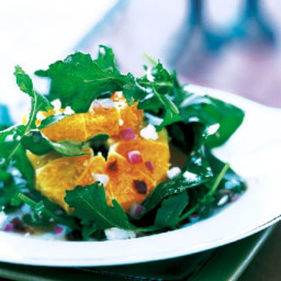 arugula-salad-with-oranges-pomegranate-seeds-and-goat-cheese-1798070.jpg