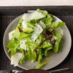 arugula-salad-with-shaved-manc-5dac88-8a6a78b8b06df4d0eff0ee00.jpg