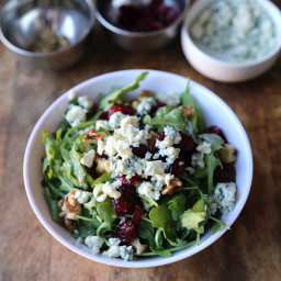 Arugula Salad with Walnuts, Blue Cheese and Cranberries