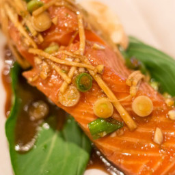 Asian-Marinated Salmon en Papillote