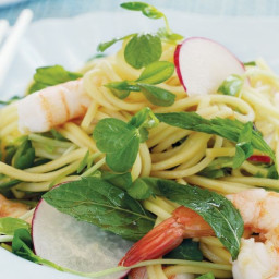 Asian noodle and prawn salad