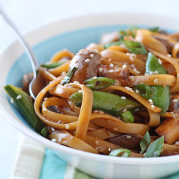 Asian Noodles with Snow Peas and Mushrooms