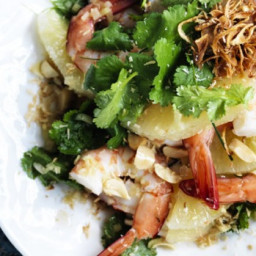 Asian prawn and pomelo salad