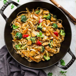 Asian Sesame Chicken Noodles with Vegetables