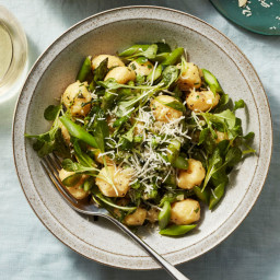 Asparagus-Pea Gnocchi Gives You All The Greens