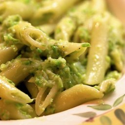 asparagus-pesto-with-penne-pasta-2.jpg