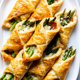 asparagus-puff-pastry-bundles-2463610.jpg