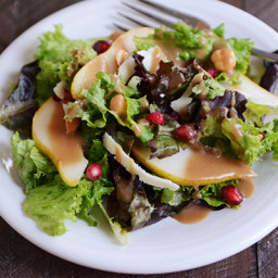 Autumn Pear Salad with Maple Balsamic Dressing