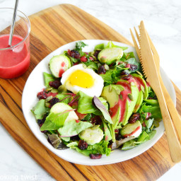 avocado-soft-boiled-egg-salad-with-a-raspberry-vinaigrette-1821438.jpg
