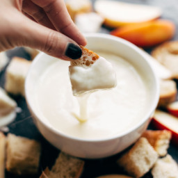 Awesomely Easy Cheese Fondue