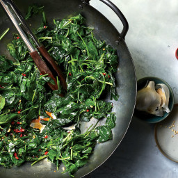 baby-kale-stir-fried-with-oyster-sauce-2366828.jpg