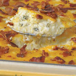Bacon and Cheddar Cheese Grits Casserole
