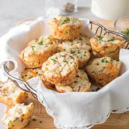 bacon-and-cheese-biscuit-muffins-2770317.jpg