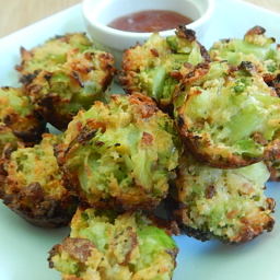 Bacon and cheese broccoli bites