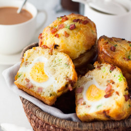 Bacon and Egg Muffins