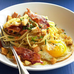 bacon-and-egg-spaghetti-2059943.jpg