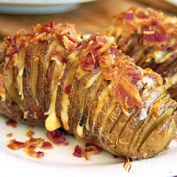 Bacon Cheddar Hasselback Potatoes
