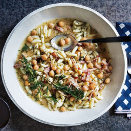 Bacon, chickpea and rosemary cavatelli in broth