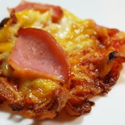 Bacon Crust Pizza