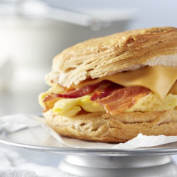 Bacon, Egg and Cheese Biscuit Sandwiches