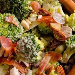 Bacon, grape and broccoli salad recipe