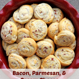 bacon-parmesan-and-cream-cheese-crescent-pinwheels-1708533.jpg