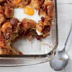 Bacon, Tomato and Cheddar Breakfast Bake with Eggs