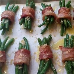 bacon-wrapped-green-beans-1951872.jpg