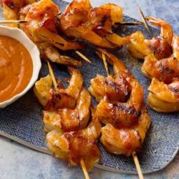 Bacon-Wrapped Prawns with Chipotle BBQ Sauce