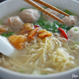 Bak Chor Mee Soup (Minced Pork Noodle Soup)