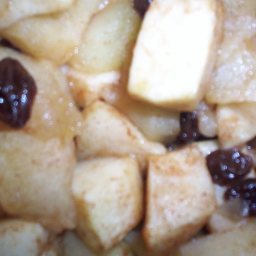 Baked Apples and Raisins