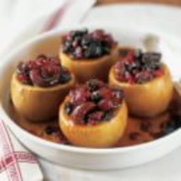 Baked Apples Filled with Apricots and Figs