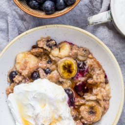 Baked Banana & Blueberry Oatmeal Recipe · Deliciously Ella