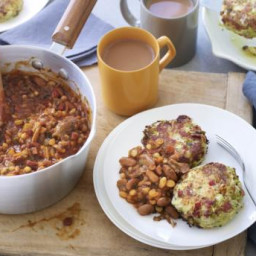 Baked beans with bubble and squeak hash browns