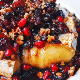 Baked Brie Recipe with Cranberries, Pecans, Pomegranate