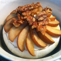 Baked Brie with Pear and Walnuts