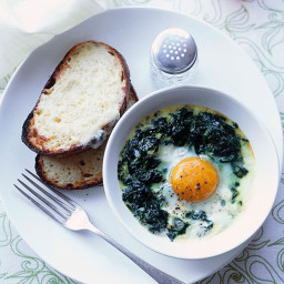 Baked eggs with creamed spinach and Gruyere toasts