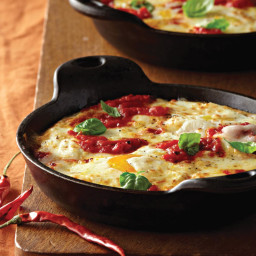 Baked Eggs with Ricotta, Mozzarella, and Spicy Tomato Sauce