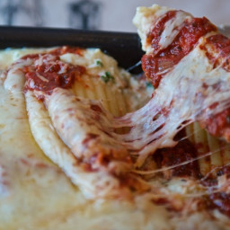 Baked Manicotti with Cheese