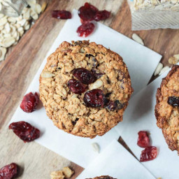 Baked Oatmeal Muffins with Cranberries