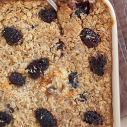 Baked Oatmeal with Blackberries, Coconut and Banana