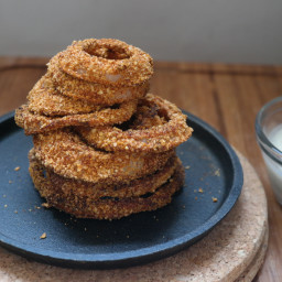 BAKED ONION RINGS