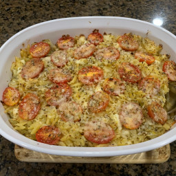 Baked Orzo with Artichokes, Tomatoes and Halloumi