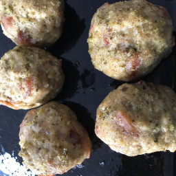 Baked Pesto Chicken Meatballs
