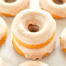 Baked Pumpkin Donuts with Maple Glaze